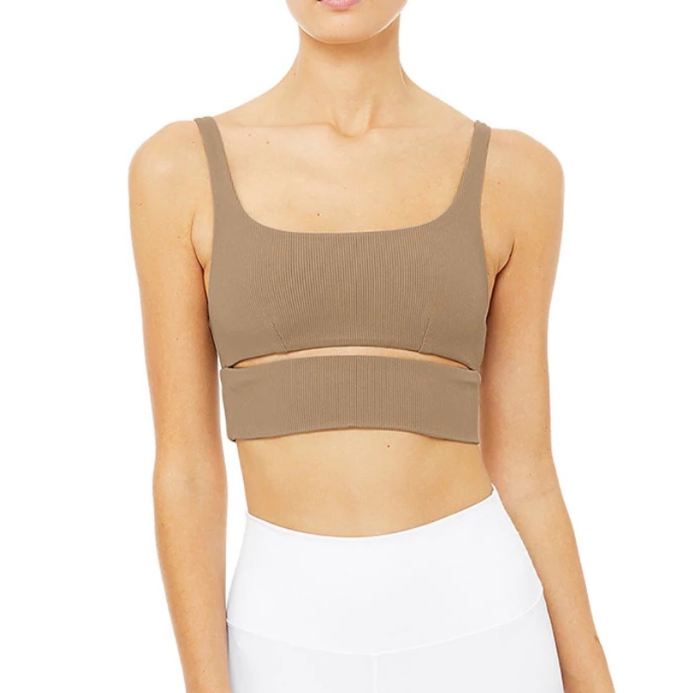 alo yoga slit bra in gravel